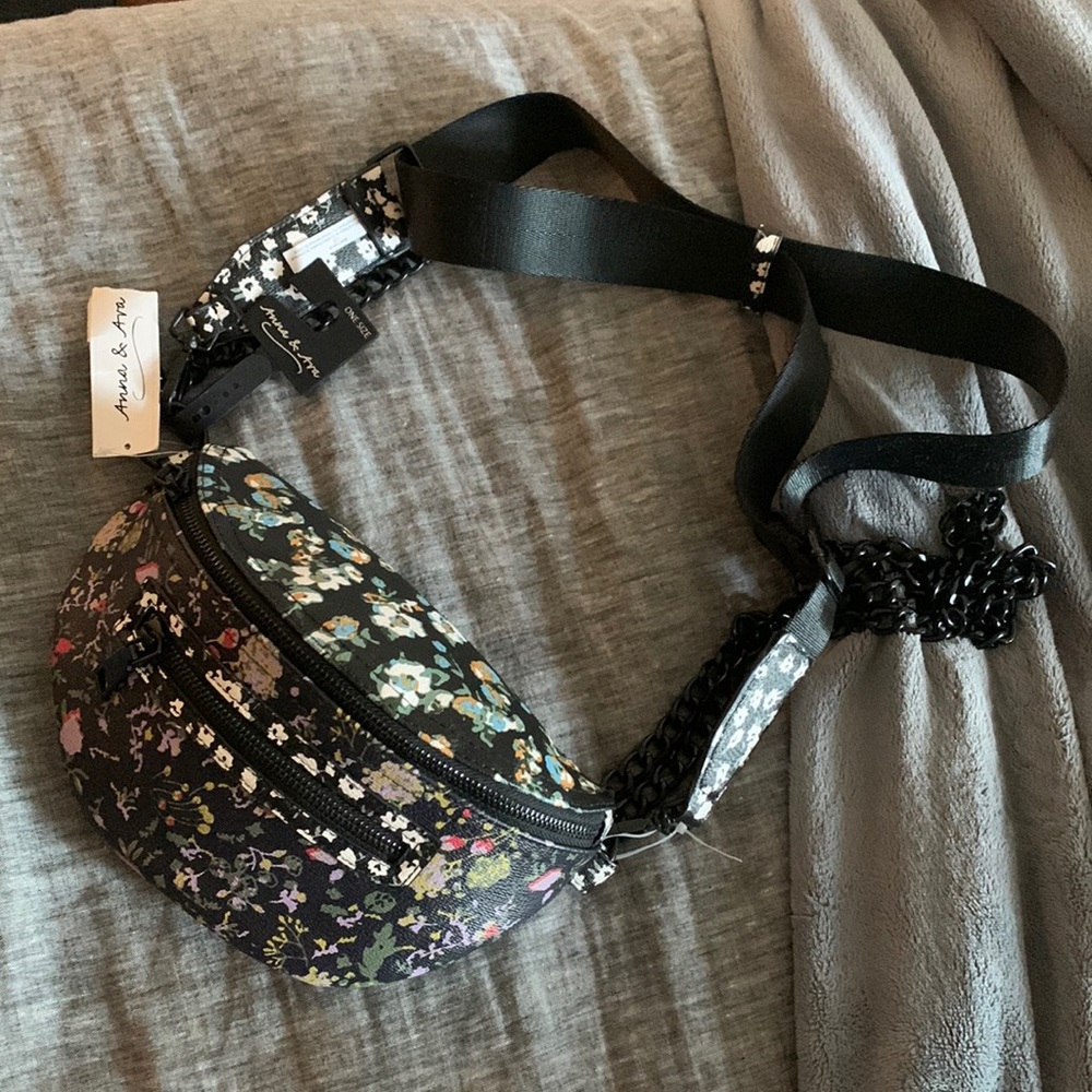 NWT black floral crossbody purse